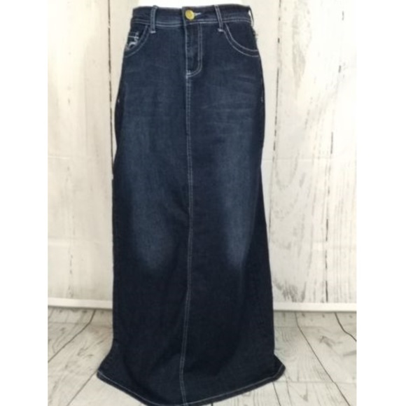 black jean jacket outfits female